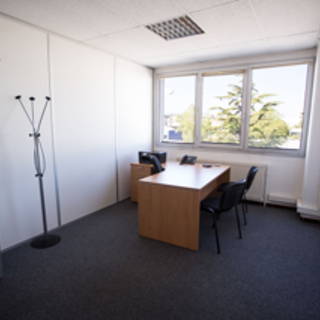 Bureau privé 8 m² 1 poste Coworking Avenue du Douard Aubagne 13400 - photo 7